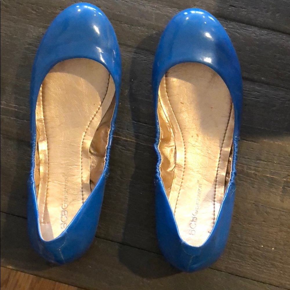 BCBGeneration flats